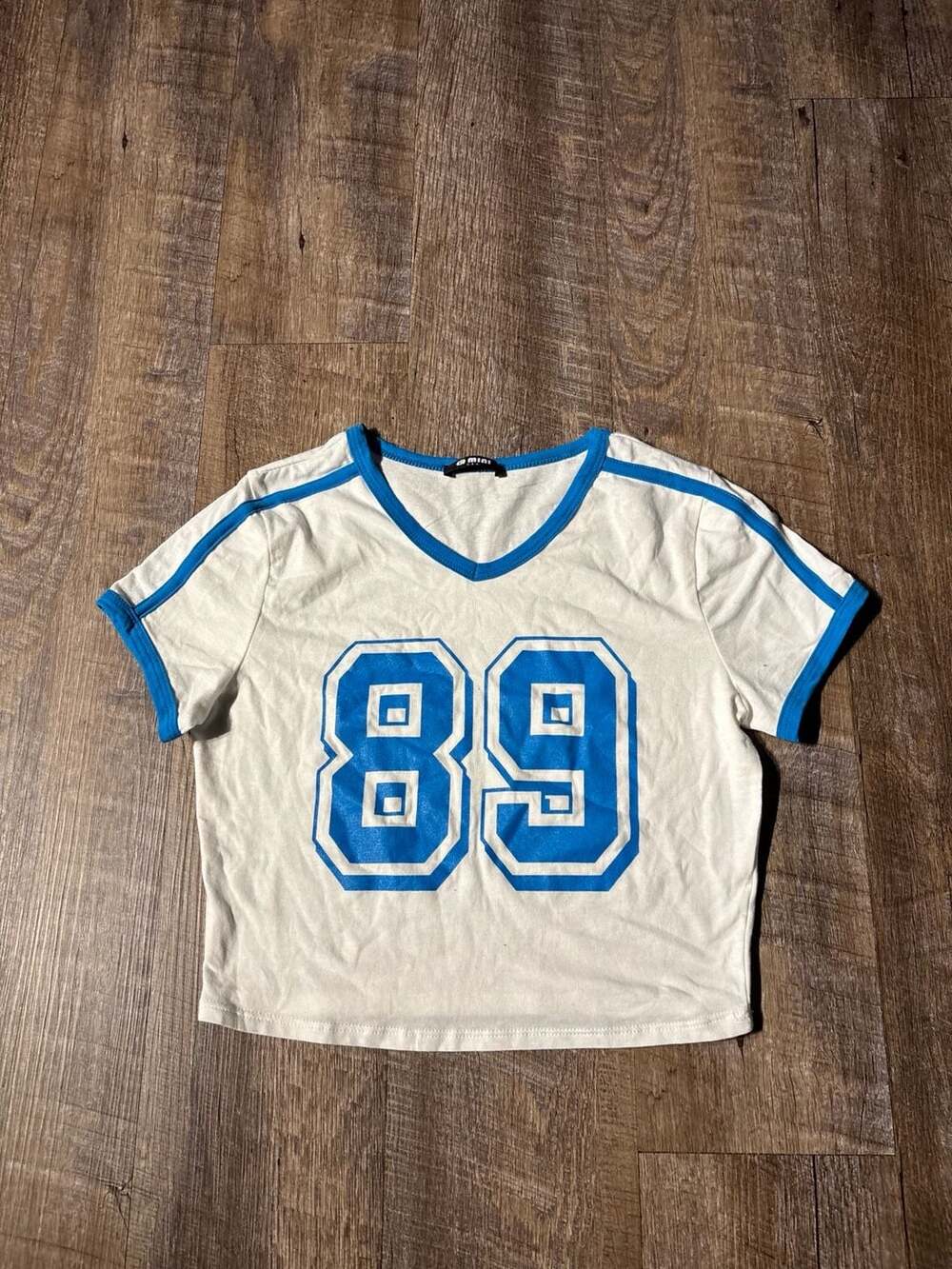 G Mini U.S.A. Vintage Style Sporty 89 Graphic Crop Tee